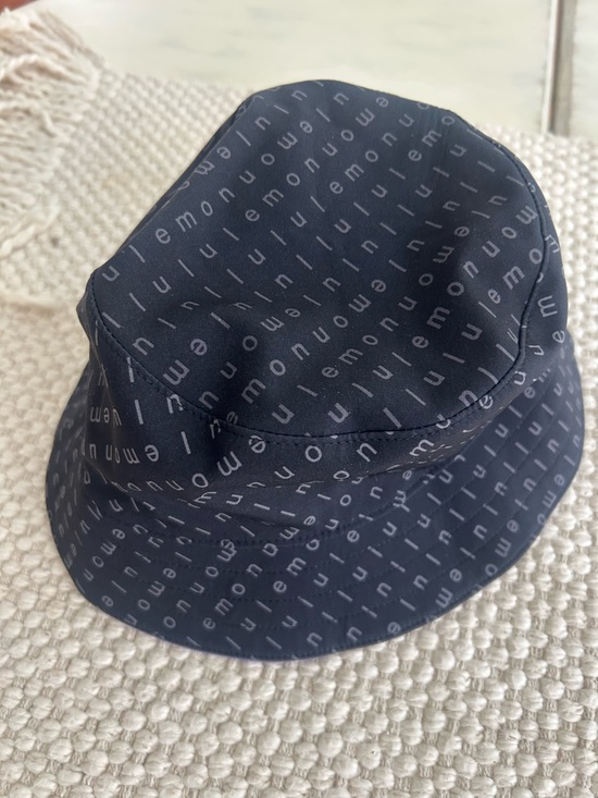 lululemon athletica Other - Lululemon bucket hat wear both ways! BNWT Black and Purple